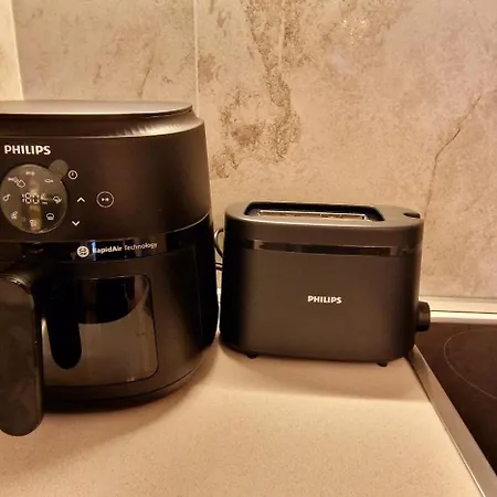 Waterfront - Na Vodi Scala *