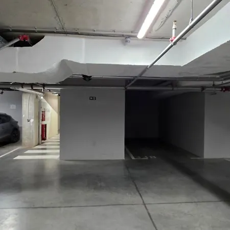 Waterfront - Na Vodi Scala Apartment